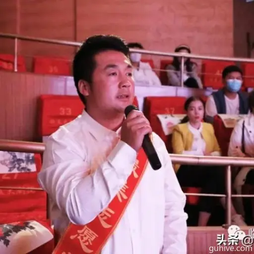 《道德升级指南:游戏内提升人生品德技巧》 《道德升级指南:游戏内提升人生品德技巧》